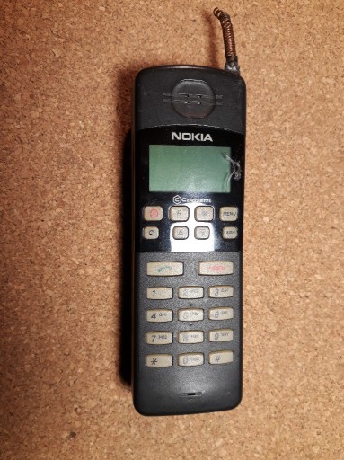 Zdjęcie oferty: Nokia THF-8P - telefon kolekcjonerski