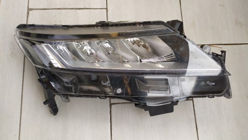 Zdjęcie oferty: Reflektory Mitsubishi ASX Full Led