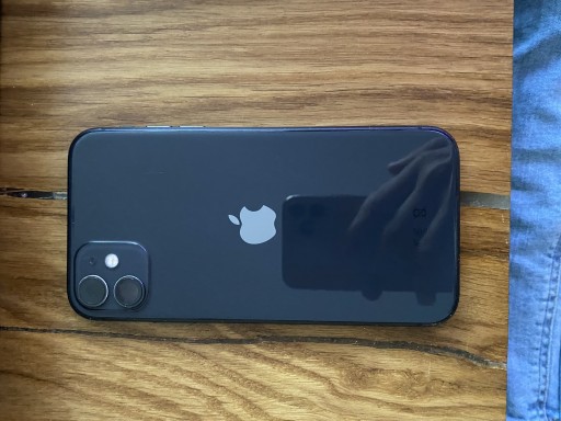Zdjęcie oferty: Korpus iPhone 11 obudowa bateria