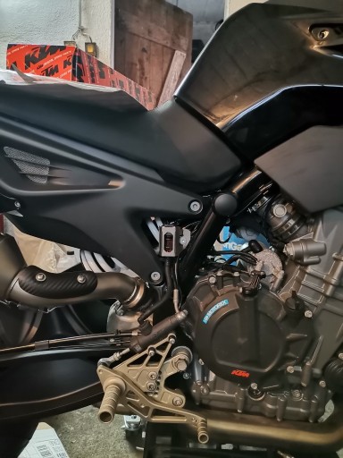 Zdjęcie oferty: KTM 790/890 Adventure/ DUKE - Osłona zbiorniczka