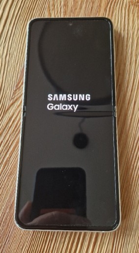 Zdjęcie oferty: Galaxy Z Flip3 5G