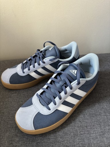 Zdjęcie oferty: Buty Adidas damskie 