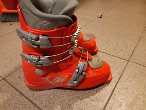 Zdjęcie oferty: buty narciarskie tecnica dziecięce rozmiar 30 BDB 