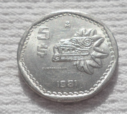 Zdjęcie oferty: Meksyk 5 peso 1981 Upierzony Węż Quetzalcoatl