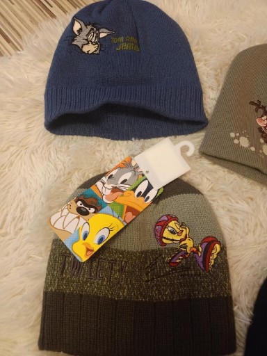 Zdjęcie oferty: Nowe czapki zimowe dla chłopca 