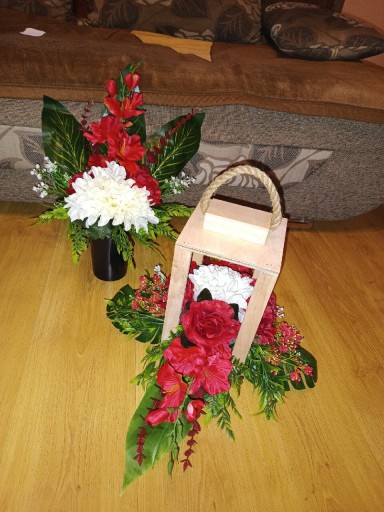 Zdjęcie oferty: Kompozycja nagrobna Stroik na grób cmentarz w lampionie