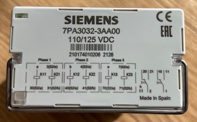 Zdjęcie oferty: Przekaźnik Siemens 7PA3032-3AA00