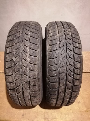 Zdjęcie oferty: Opony zimowe Uniroyal 195/65 R15 2szt