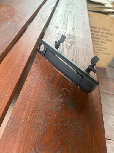 Zdjęcie oferty: Bmw e24 klamka drzwi prawych shadowline