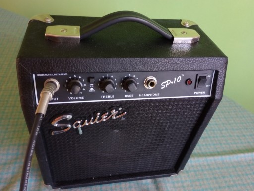 Zdjęcie oferty: Wzmacniacz gitarowy Fender Squier SP-10-jak nowy