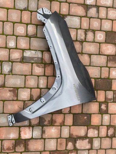 Zdjęcie oferty: Toyota Rav4 2020 błotnik lewy przód bez emblematu