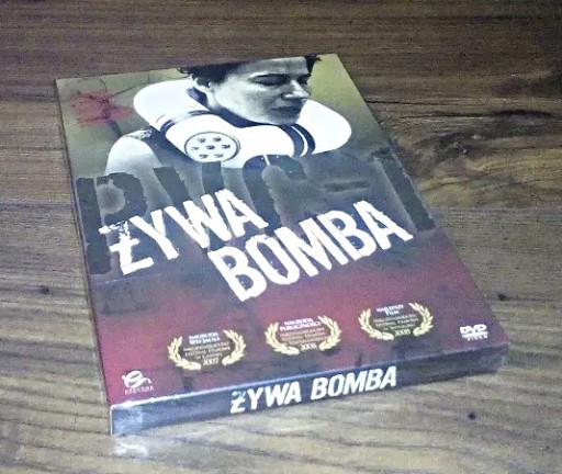 Zdjęcie oferty: Żywa Bomba / PVC-1 / DVD