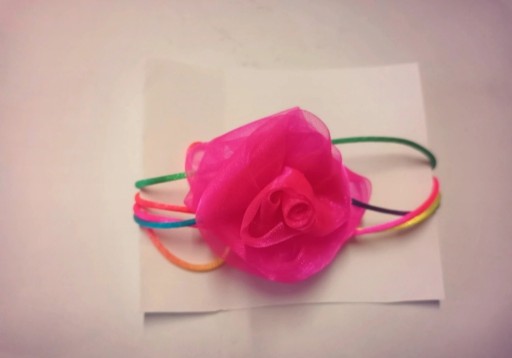 Zdjęcie oferty: Choker neon fuksja róża kwiat wiązany