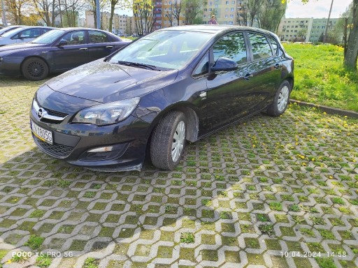 Zdjęcie oferty: Opel Astra J 2014 salon polska cena do negocjacji 