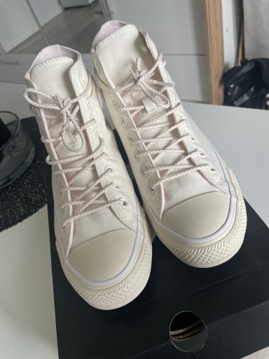 Zdjęcie oferty: Converse all Star rozmiar 40 beżowe