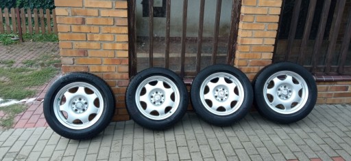 Zdjęcie oferty: Felgi 16" Mercedes