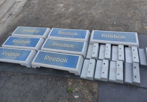 Zdjęcie oferty: Stepy Step Reebok Platforma podest 7 sztuk z usz