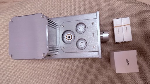 Zdjęcie oferty: Lampowy wzmacniacz słuchawkowy WooAudio WA6 srebrny