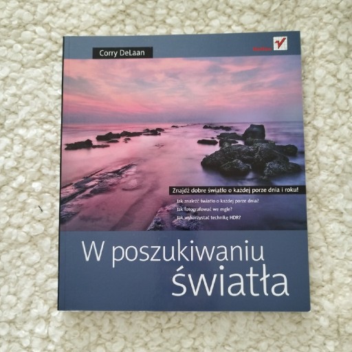 Zdjęcie oferty: W poszukiwaniu światła Corry DeLaan 