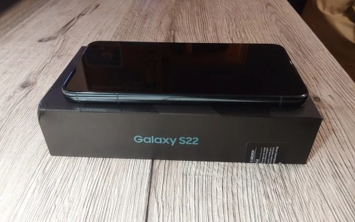 Zdjęcie oferty: Samsung Galaxy s22 128Gb Praktycznie nowy