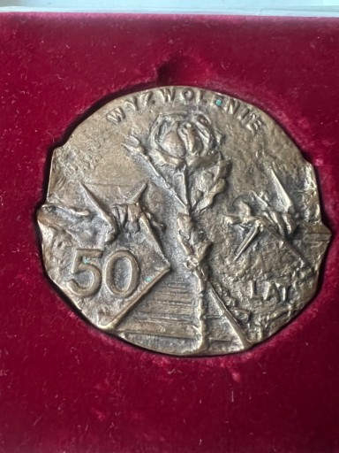 Zdjęcie oferty: Stary medal wyzwolenie 50 lat