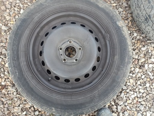 Zdjęcie oferty: Opony felgi 16 cali nissan 5x114.3