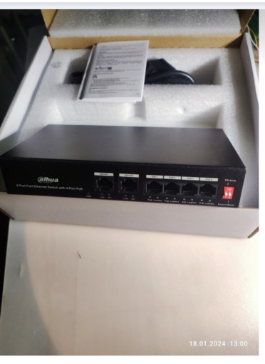 Zdjęcie oferty: Nowy 6port Switch 4xPoe +2 uplink DAHUA PFS3006