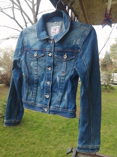 Zdjęcie oferty: Damska kurtka jeansowa, rozmiar M