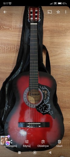 Zdjęcie oferty: Gitara klasyczna czerwona z czarnym motywem