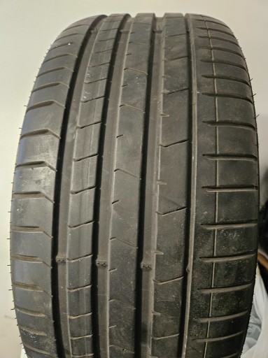 Zdjęcie oferty: Opony letnie 2szt. Pirelli PZero 275/35R22 104Y * 