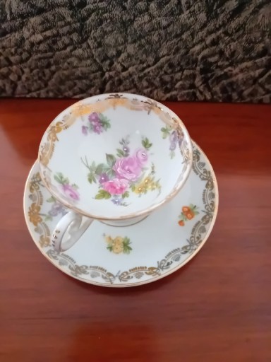 Zdjęcie oferty: Filiżanka porcelanowa antyczna