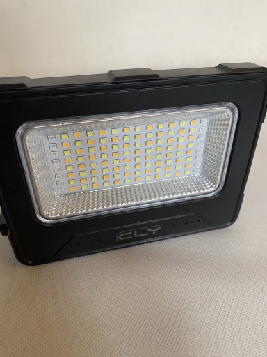 Zdjęcie oferty: Lampa solarna robocza Led 1000 Lumenów