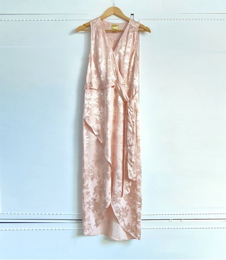 Zdjęcie oferty: Sukienka H&M 34 XS jasny pudrowy róż wiskoza żakar