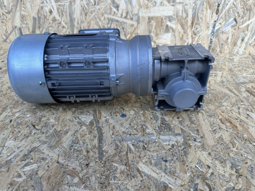 Zdjęcie oferty: Nowy motoreduktor Nord 35obr 0,37kW
