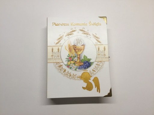 Zdjęcie oferty: PAMIĄTKA KOMUNII - biało-kremowe pudełko książka