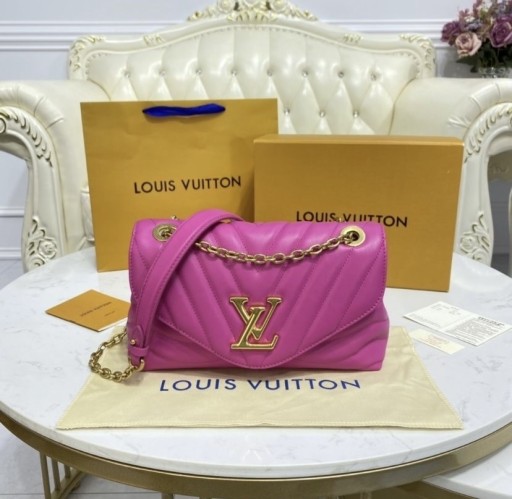 Zdjęcie oferty: Różowa torebka firmy Louis Vuitton