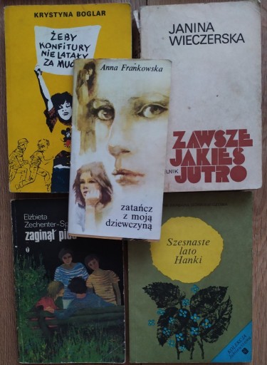 Zdjęcie oferty: 5 młodzieżówek z PRL-u powieści dla nastolatków