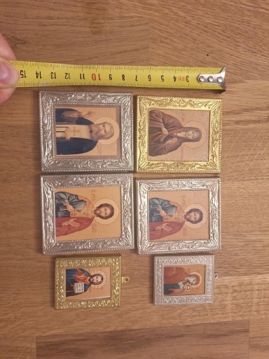 Zdjęcie oferty: Stare plastikowe obrazki świętych 