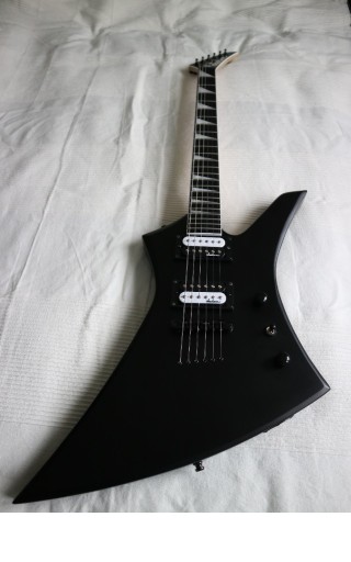 Zdjęcie oferty: JACKSON KELLY black satin