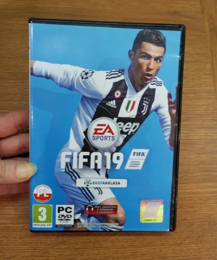 Zdjęcie oferty: Gra na PC FIFA 19 Ultimate Team