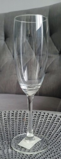 Zdjęcie oferty: Kieliszki do szampana, prosecco 180 ml 4 zł/szt