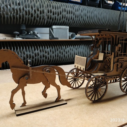 Zdjęcie oferty: Kareta z koniem powóz karoca MDF laser