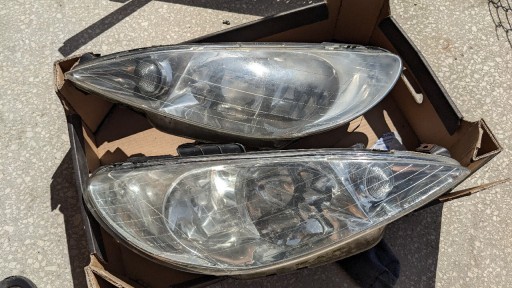 Zdjęcie oferty: Lampy peugeot 206 przednie