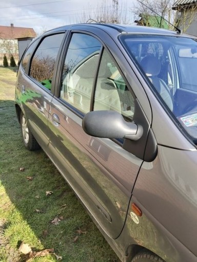 Zdjęcie oferty: Drzwi Renault Scenic NV603 