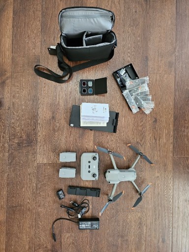 Zdjęcie oferty: Dron DJI Air 2s torba,3baterie,filtry,części,kable
