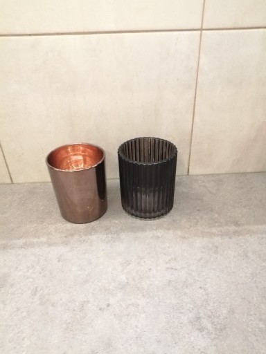 Zdjęcie oferty: szklane pojemniki po świeczkach 2 szt 