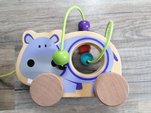 Zdjęcie oferty: Drewniana zabawka dla niemowlaka