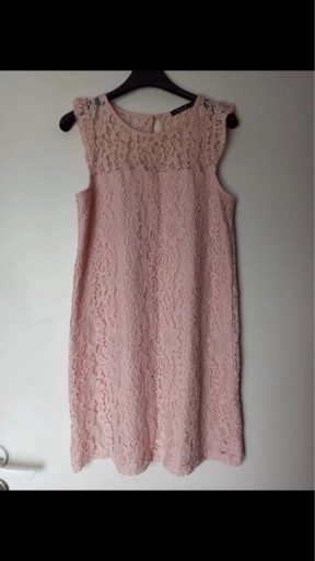 Zdjęcie oferty: Różowa koronkowa sukienka