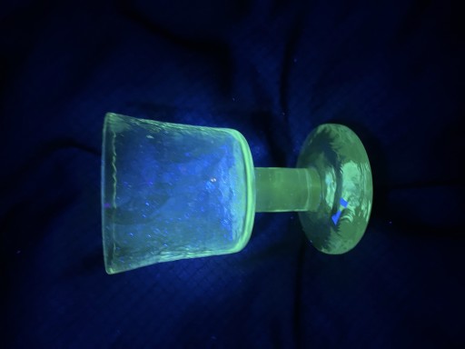 Zdjęcie oferty: kieliszek wielki gruby szklany szklo nie-uranowe