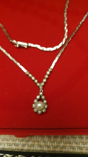Zdjęcie oferty: Naszyjnik z białego złota 14k z diamentami 